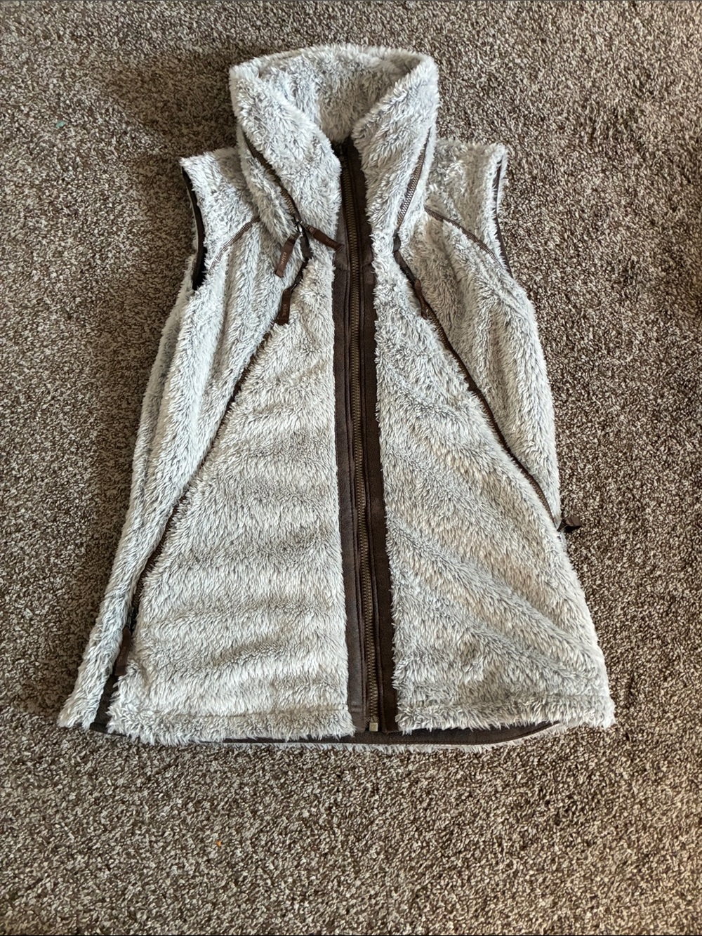 Cozy Cream Sherpa Fleece Vest